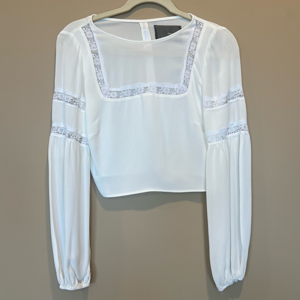 Reformation White Lace Long Sleeve Crop Top ~ Size 4